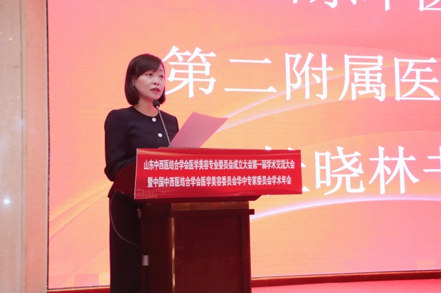 杜講話.jpg
